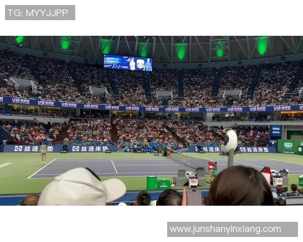 深入探讨上海网球队各项实力对比及未来发展潜力分析 深入探讨上海网球队各项实力对比及未来发展潜力分析